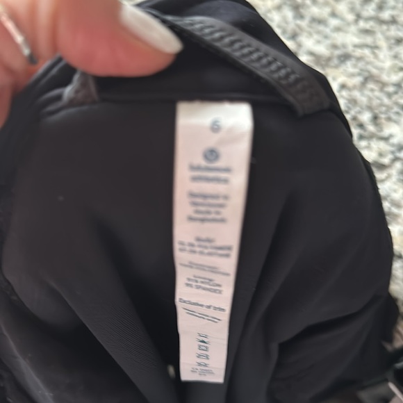 Lululemon black bust a move jacket - Picture 8 of 8